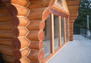 Completed restoration of a log home with new finish and chinking by Log and Timber Works British Columbia