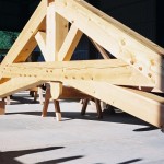 Custom designed timber frame truss for a timber frame home by Log and Timber Works Saskatchewan