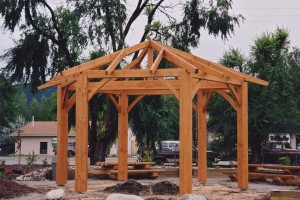 Timber frame gazebo by Log and Timber Works Saskatchewan